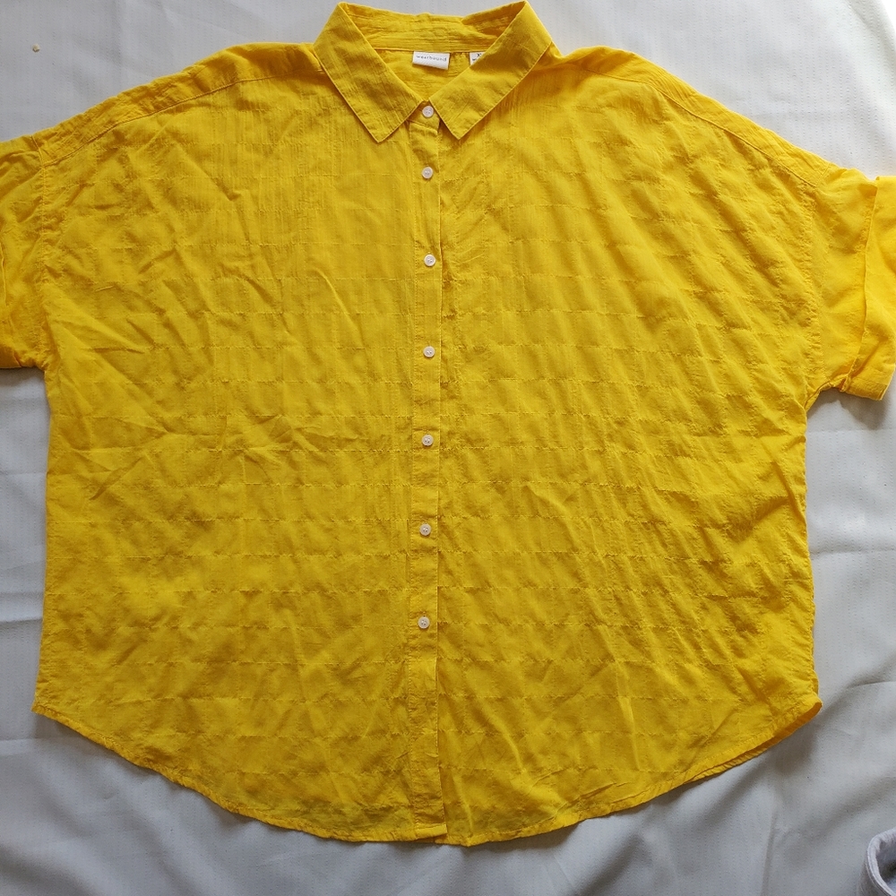 Westbound Yellow Button Down Top - Picture 6 of 6